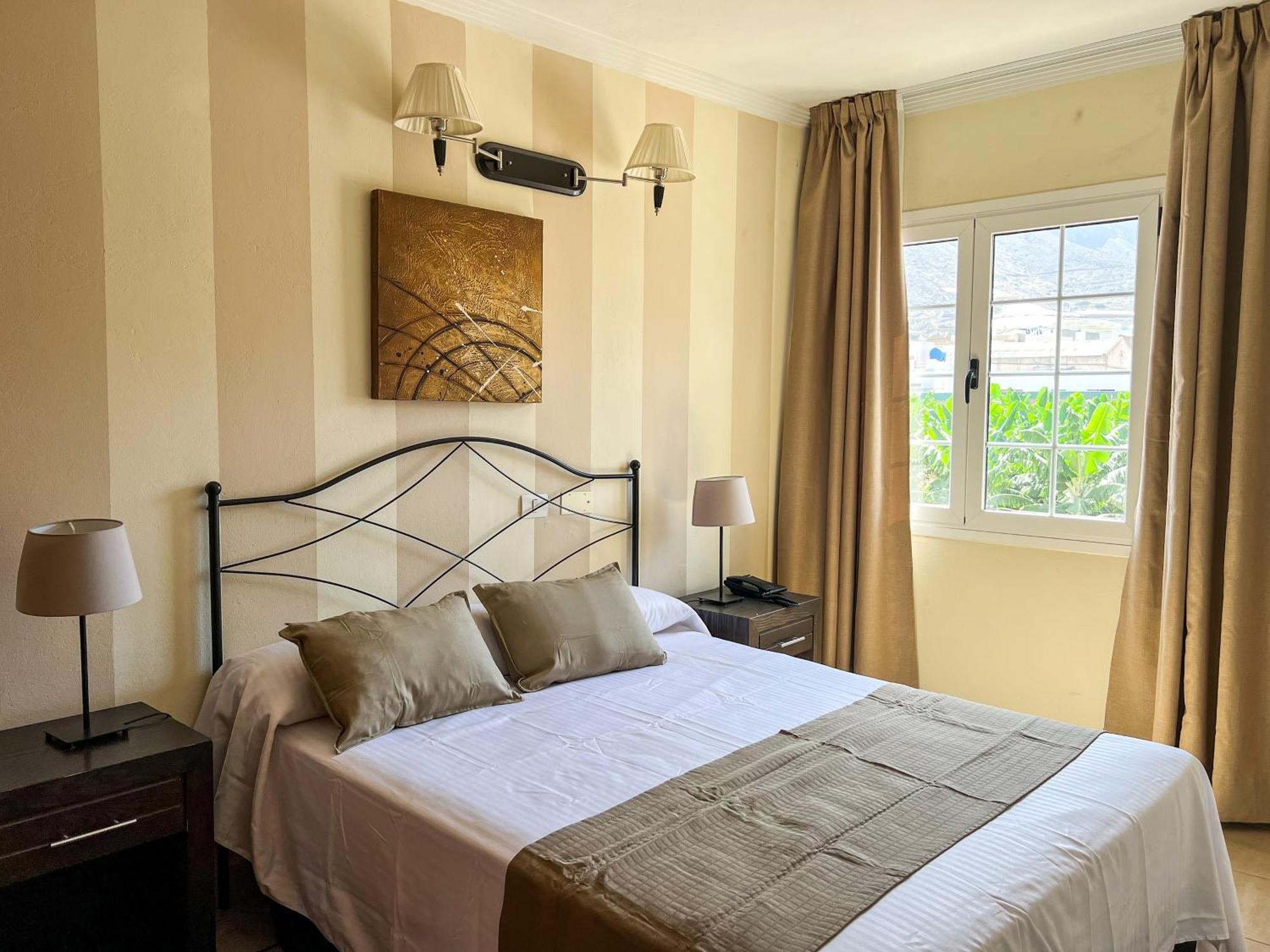 Hotel La Aldea Suites San Nicolas ภายนอก รูปภาพ