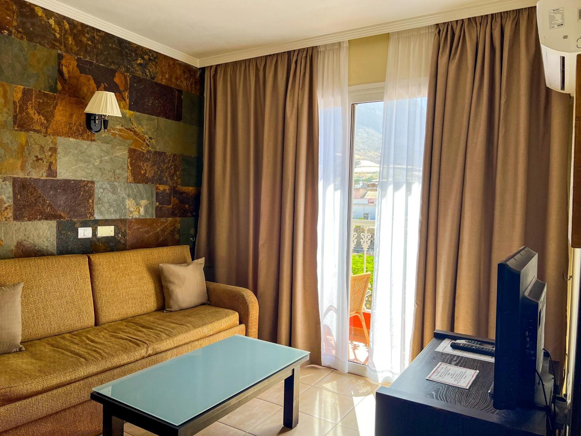 Hotel La Aldea Suites San Nicolas ภายนอก รูปภาพ
